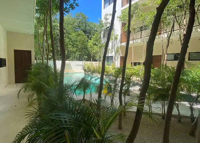 Great 3 Bedroom And Private Pool